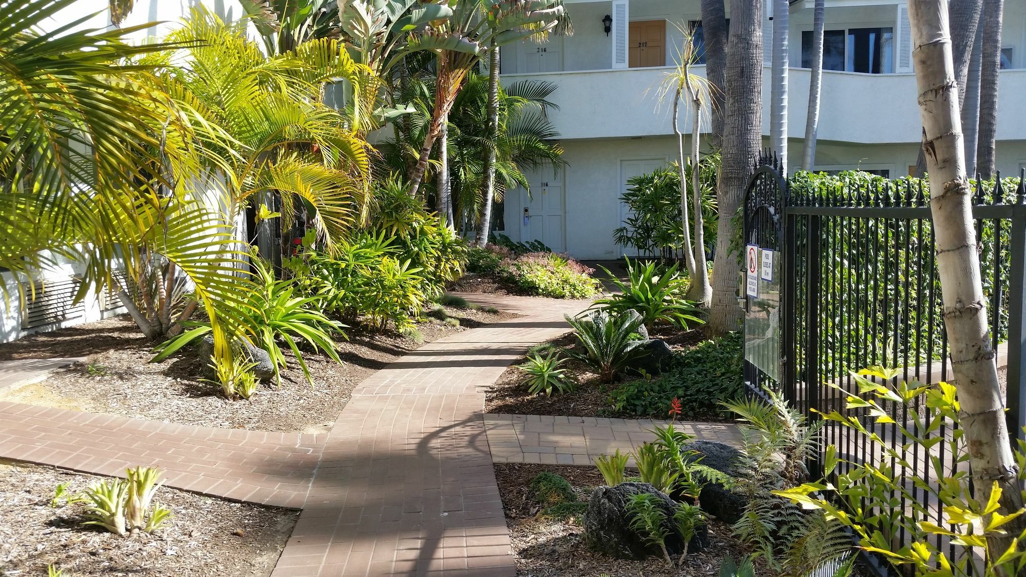 Laguna Beach Lodge Экстерьер фото